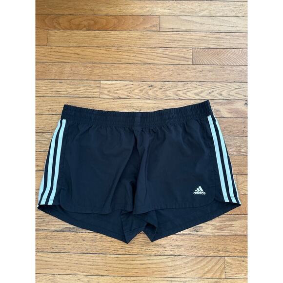 Adidas Women’s 3-Stripes Running Shorts Black White Size XL Lightweight Active - Picture 1 of 6